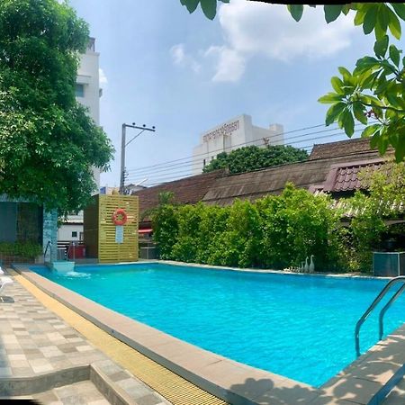 Thapaeplacehotel Chiang Mai Eksteriør billede