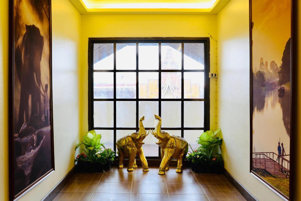 Thapaeplacehotel Chiang Mai Eksteriør billede