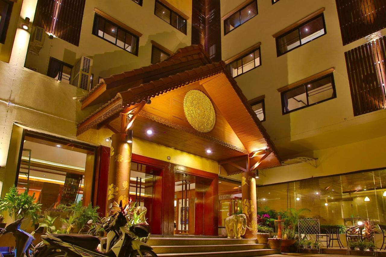 Thapaeplacehotel Chiang Mai Eksteriør billede