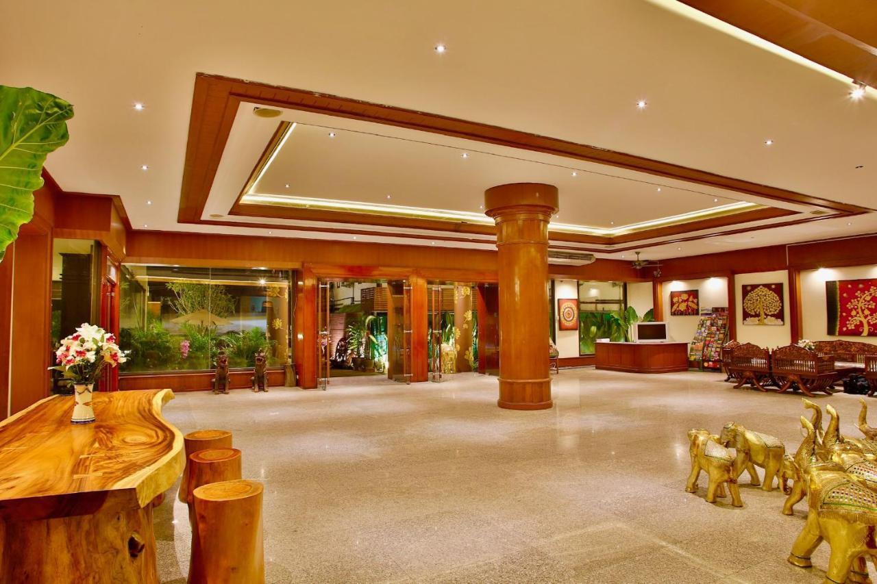 Thapaeplacehotel Chiang Mai Eksteriør billede