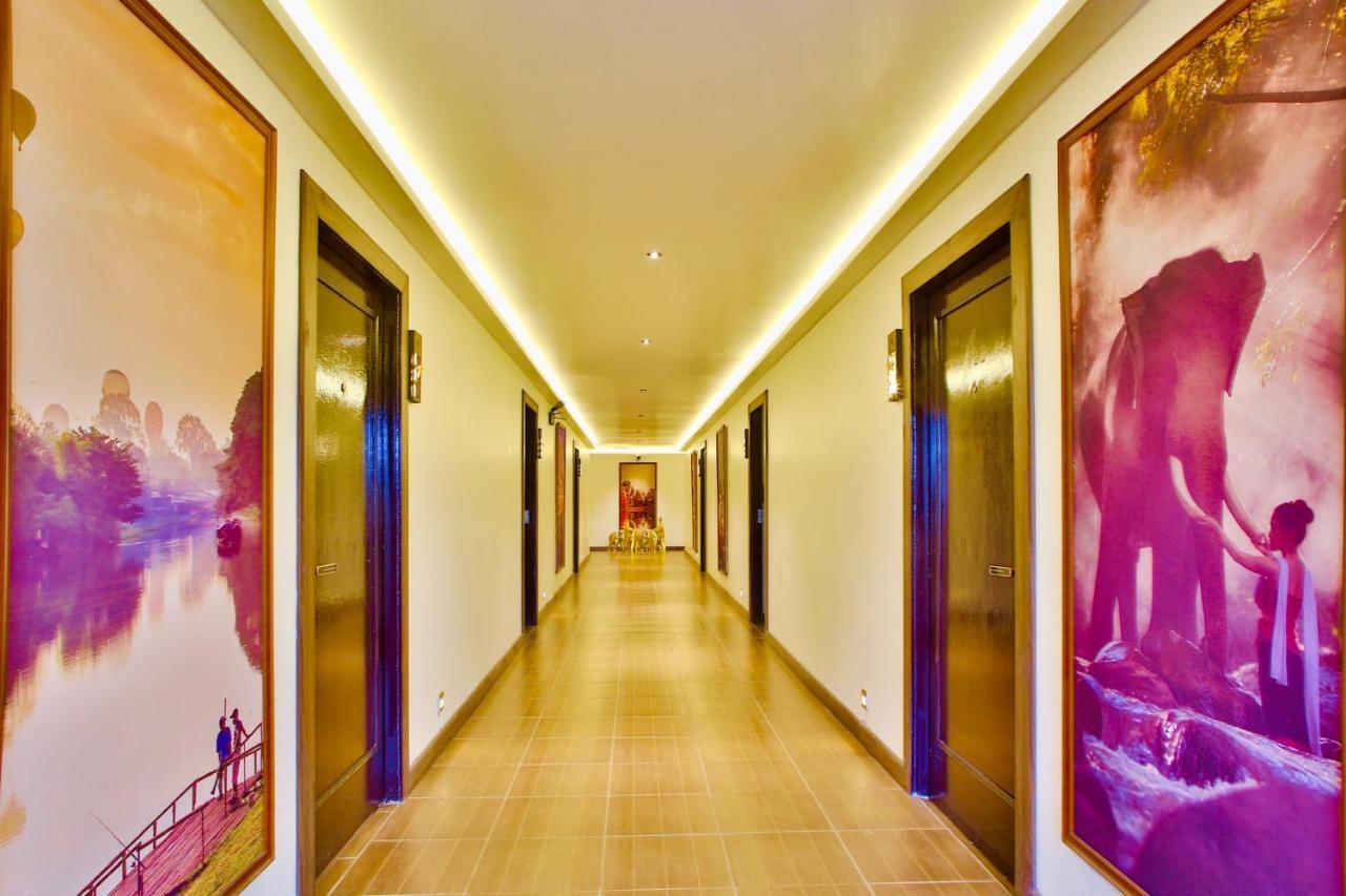 Thapaeplacehotel Chiang Mai Eksteriør billede