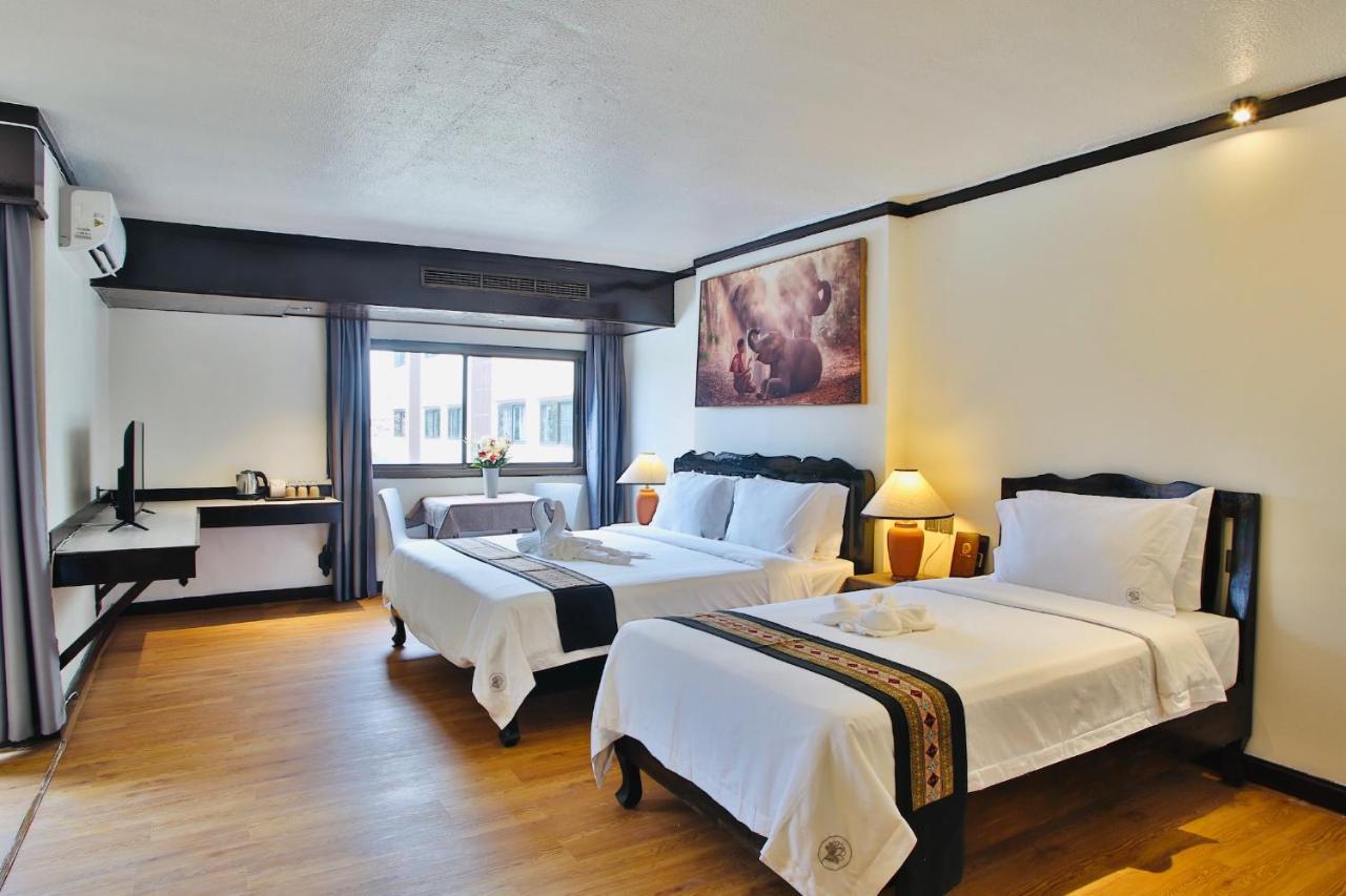 Thapaeplacehotel Chiang Mai Eksteriør billede